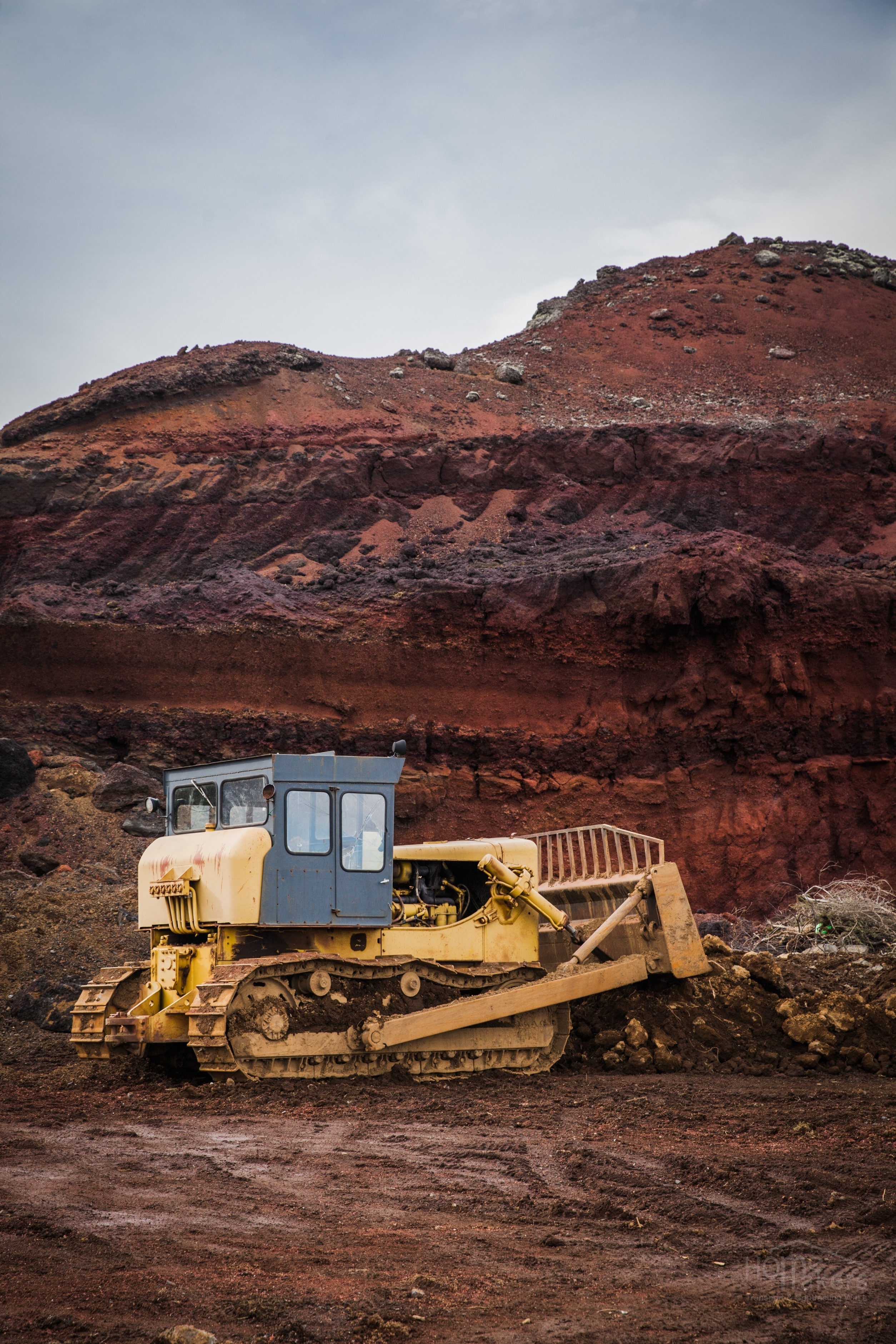 Earth-Moving & Compaction Machinery 3